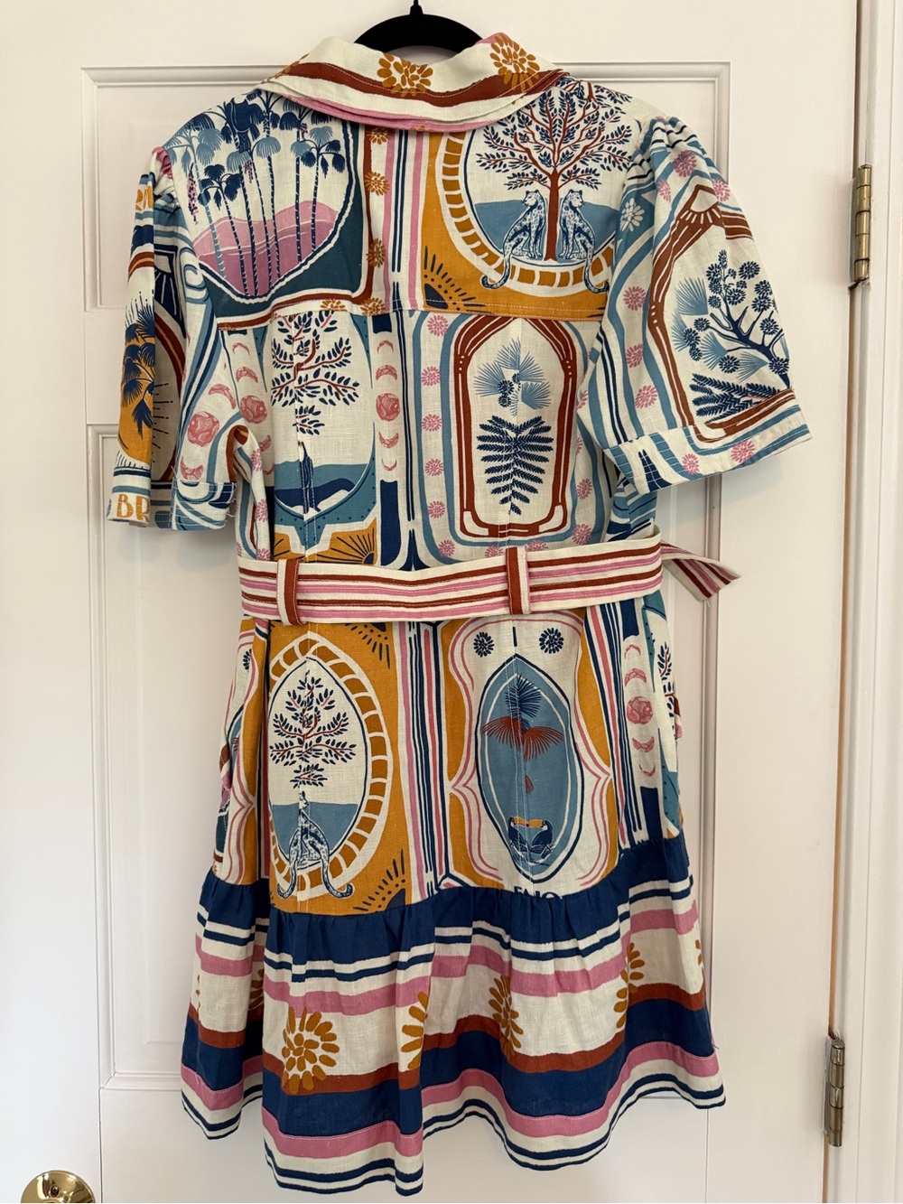 FARM Rio Multicolor Patterned Short Shirt Dress with Belt - Picture 4 of 4